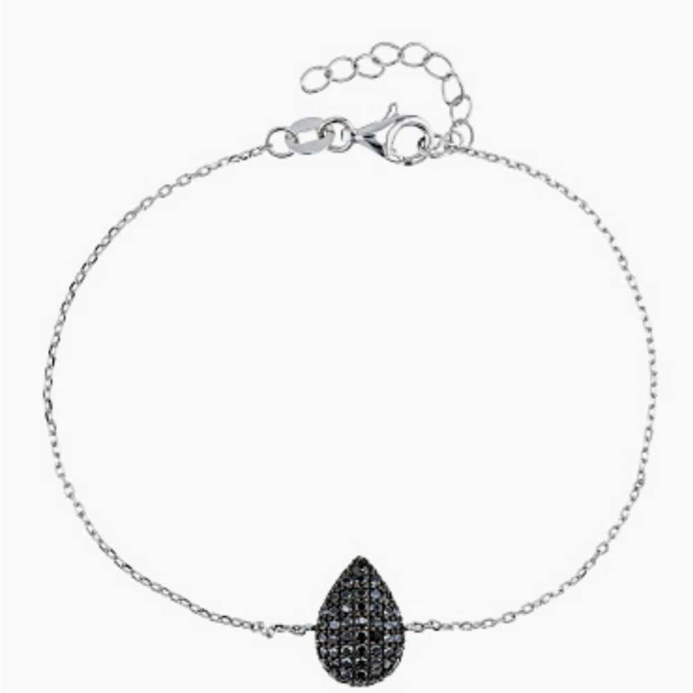 Elegant Black Teardrop Bracelet